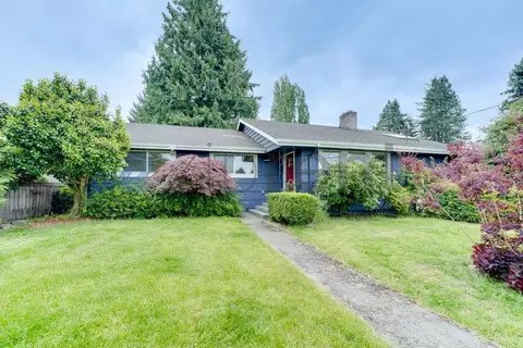 511 SW 120th St, Seattle, WA 98146
