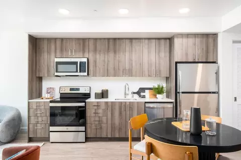 99 Ocean Ave, San Francisco, CA 94112