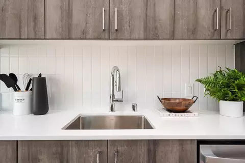 99 Ocean Ave, San Francisco, CA 94112