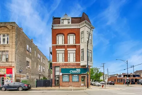 1700 W Cermak Rd #2R, Chicago, IL 60608