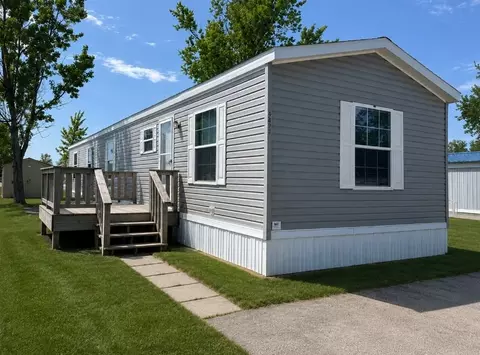 4095 Geranium Ln #712, Traverse City, MI 49685