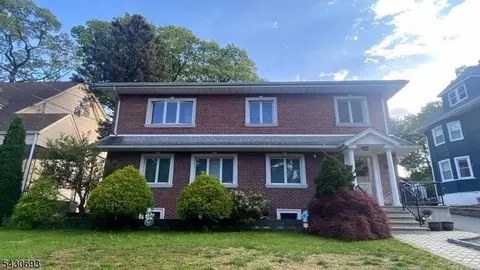 137 Centre St, Nutley, NJ 07110