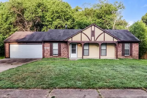 6635 Dunbarton Dr, Horn Lake, MS 38637