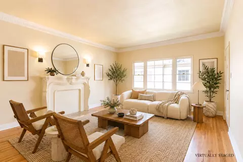 1056 S Genesee Ave #4, Los Angeles, CA 90019