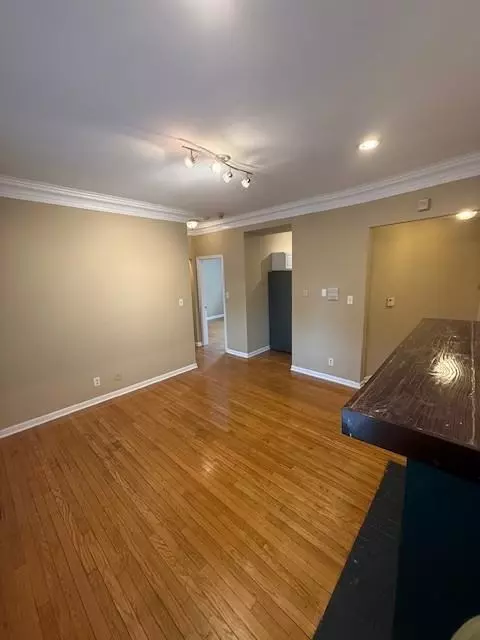 1510 W Ardmore Ave #2, Chicago, IL 60660