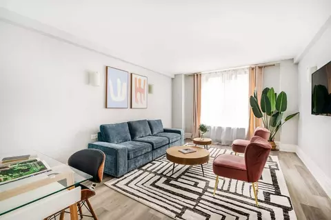 234 W 73rd St #1060662P, New York, NY 10023