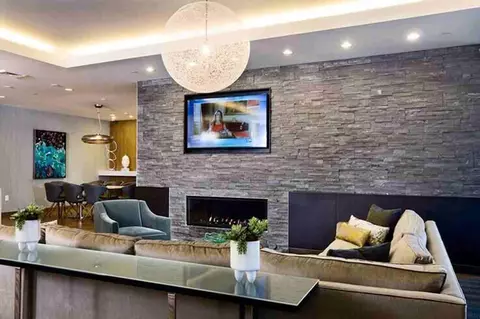 40 E Pier Dr #1039904P, Boston, MA 02128