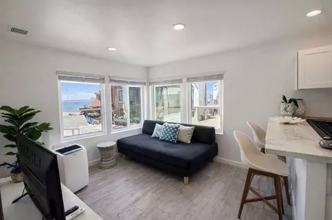 822 Vanitie Ct #1520900P, San Diego, CA 92109