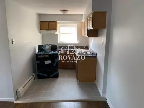 291 Wainwright St #5, Newark, NJ 07112