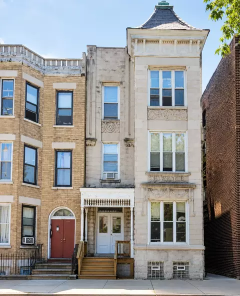 1411 W Erie St # 3M, Chicago, IL 60642