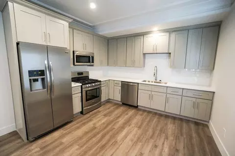 3527 Venice Blvd, Los Angeles, CA 90019