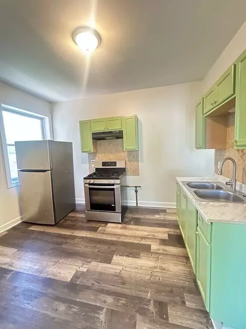 841 W 61st St #841-3, Chicago, IL 60621