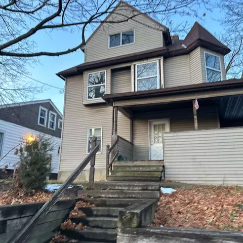 835 Kenmore Blvd #UP, Akron, OH 44314