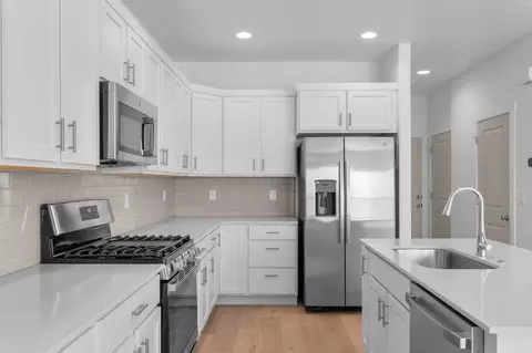 1596 E 6785 N, Eagle Mountain, UT 84005