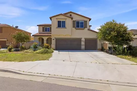 859 Corisante Ct, Perris, CA 92571