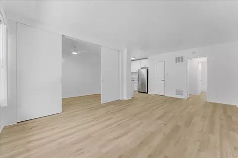 3905 Stevely Ave #09, Los Angeles, CA 90008