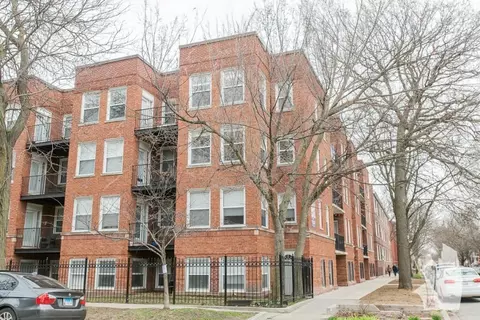 2520 W Leland Ave #B7, Chicago, IL 60625