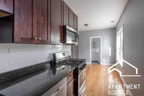 1646 W Pratt Blvd #1I, Chicago, IL 60626