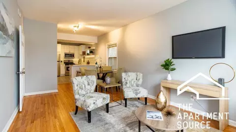 3729 N Clifton Ave #2F, Chicago, IL 60613