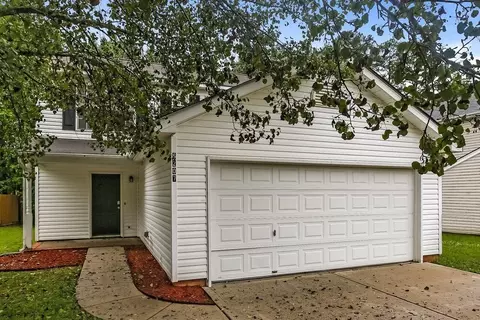 6207 Day Lilly Ln, Charlotte, NC 28216