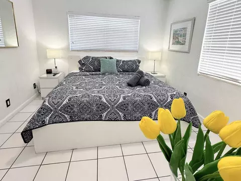 322 Oregon St #1034668P, Hollywood, FL 33019