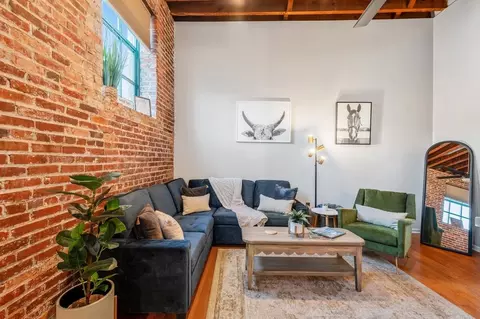 411 W Congress St #1531853P, Savannah, GA 31401