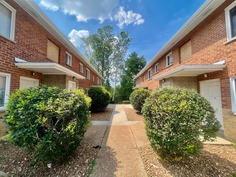 2819 Lemay Ferry Rd #E, Mehlville, MO 63125