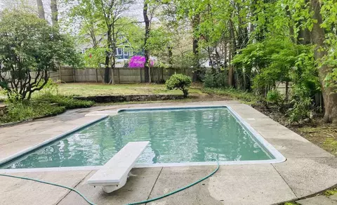 1 Clover Hill Dr #NA, Stamford, CT 06902