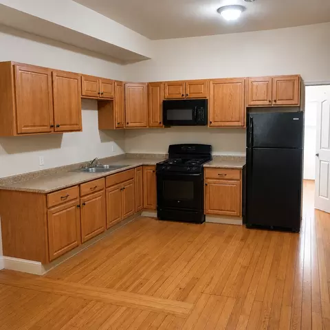 96 Grand St, Albany, NY 12202