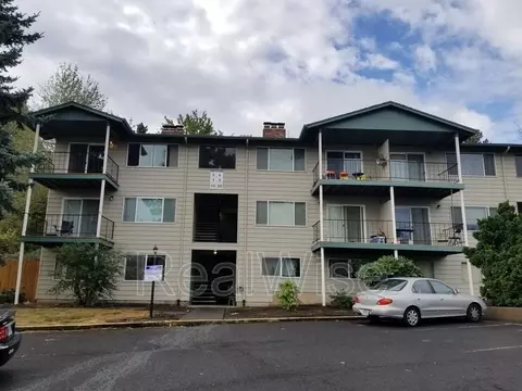 17838 NE Multnomah Dr #16, Portland, OR 97230