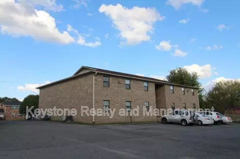 2830 Greenville Rd #C2, Hopkinsville, KY 42240