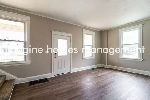 2816 Madison Rd, Cincinnati, OH 45209 photo 4