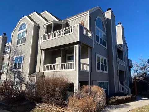 5745 W Atlantic Pl #201, Lakewood, CO 80227