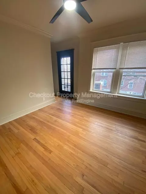 2035 Maury Ave, Saint Louis, MO 63110