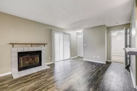 2393 Continental Ave #B9, Tallahassee, FL 32304
