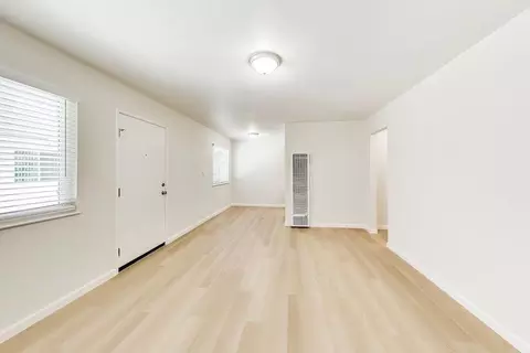 170 Stoakes Ave #04, San Leandro, CA 94577