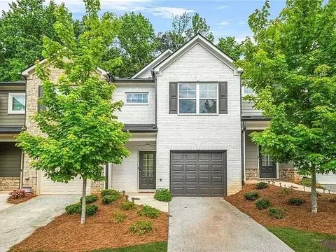 3181 Meadowstone Ln SW, Atlanta, GA 30331