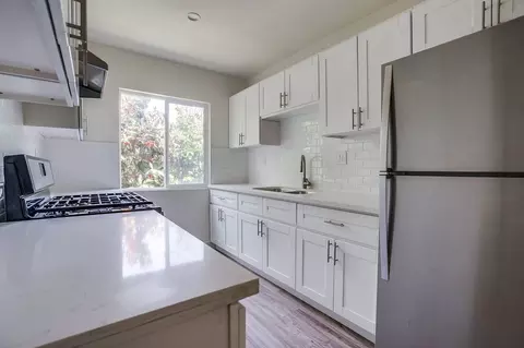 4037 W 28th St #05, Los Angeles, CA 90018