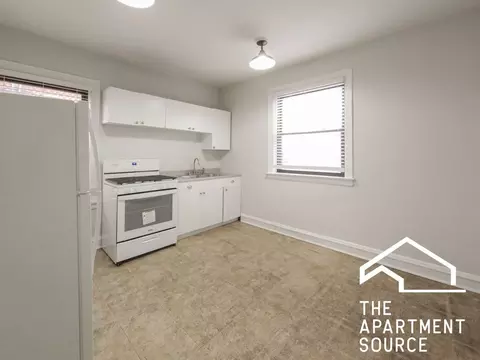 2334 W School St #2, Chicago, IL 60618