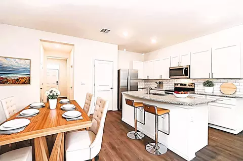 11817 Mountain Retreat Ln, Riverview, FL 33569