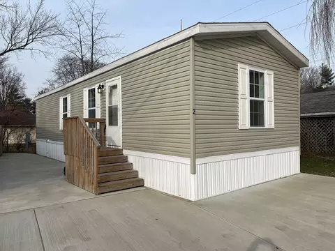 6610 Lear Nagle Rd #2, North Ridgeville, OH 44039