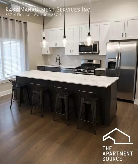 837 N Wolcott Ave #1, Chicago, IL 60622