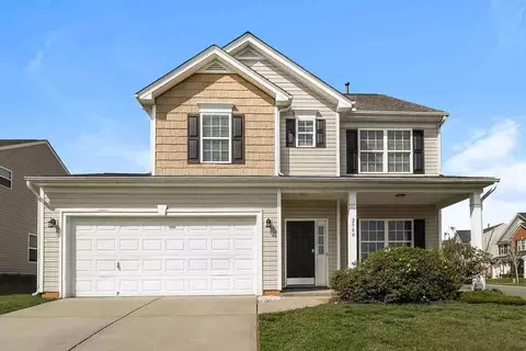 2900 Village Center Dr, Dallas, NC 28034