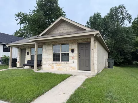 610 S 26th St #A, Temple, TX 76501