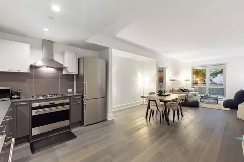 1075 Market St #212, San Francisco, CA 94103