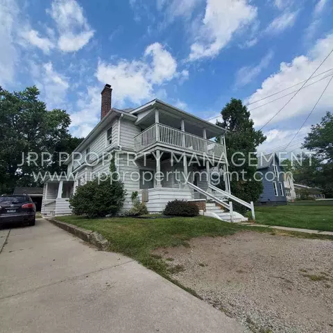 412 N West Ave #2, Jackson, MI 49201