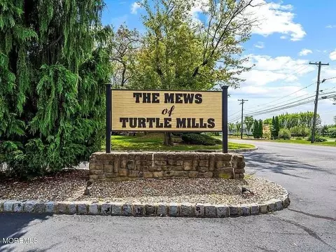 8 Hialeah #8, West Long Branch, NJ 07764