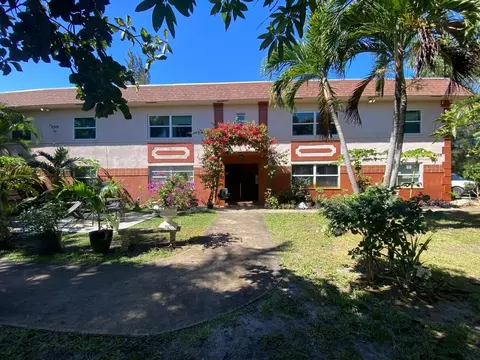 2309 SE 3rd St #204, Boynton Beach, FL 33435