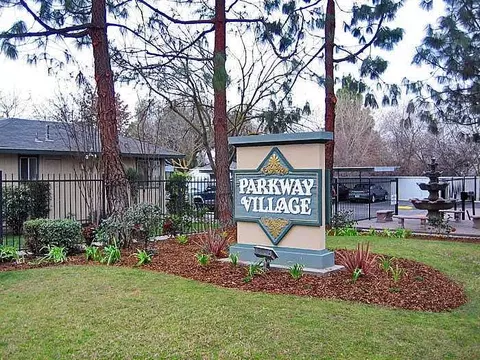 3581 N Parkway Dr #85108, Fresno, CA 93722