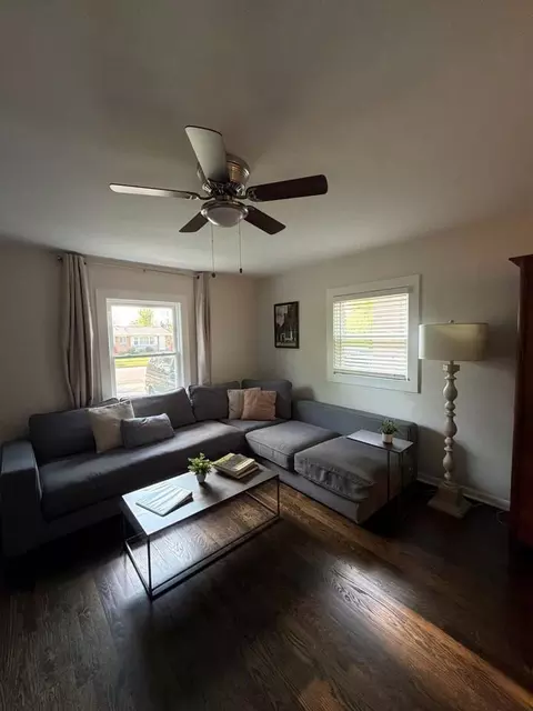 2310 Western Ave #1522267P, Waukegan, IL 60087